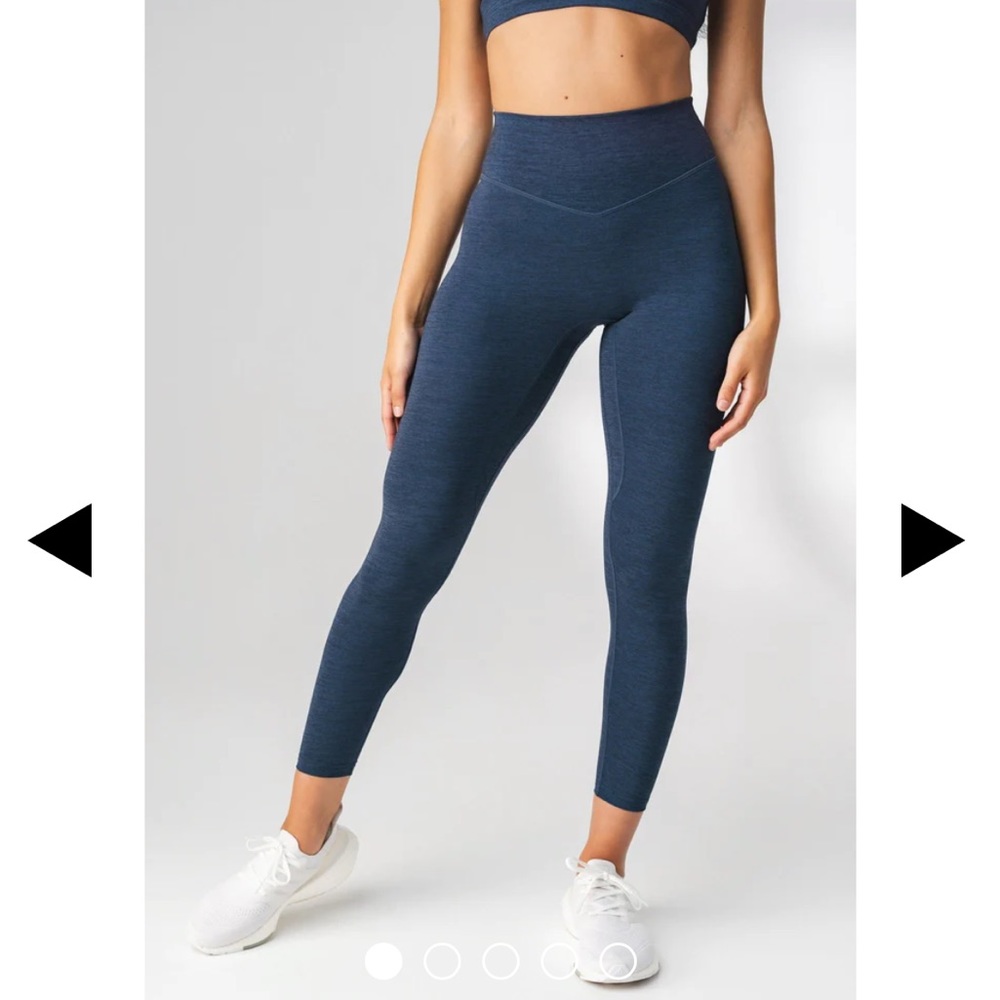 Balance Athletica (now Vitality) Cloud Static Leggings in Navy